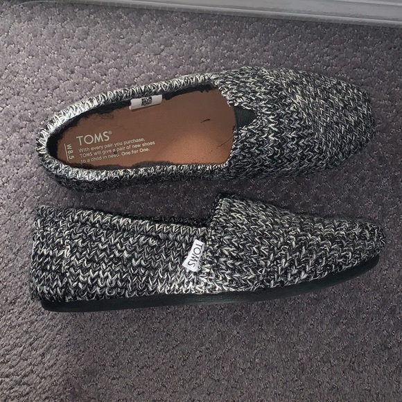 Toms Shoes - Toms fur lined slip on